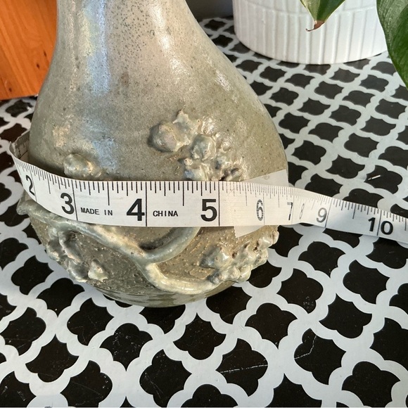 Handmade Clay Art Pottery Bud vase with Blossom clay Vine Applique Pattern - Picture 3 of 9